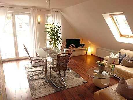 Apartment with Garden View