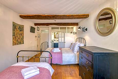 Classic Triple Room