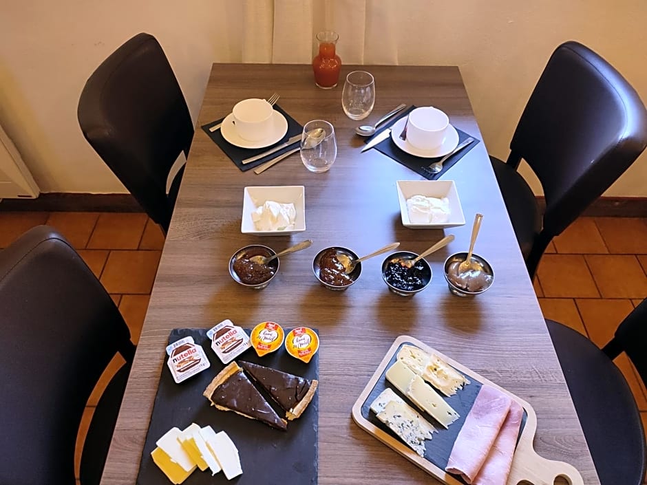 Õ 2040 Chambre Sapin