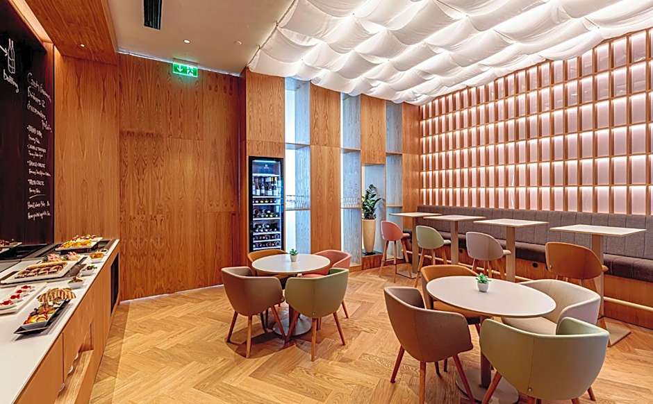 Holiday Inn Prague Congress Centre By IHG