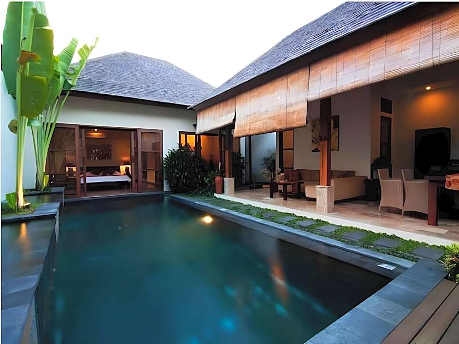 Ellora Villas