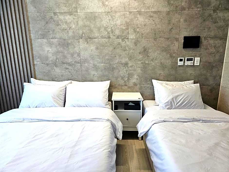 라비앙즈-Raviens-Elliy's Room