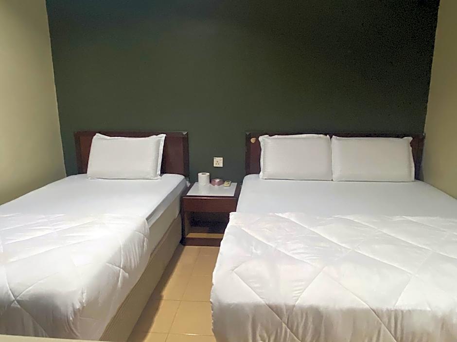 Hotel O Gold Hill Hotel