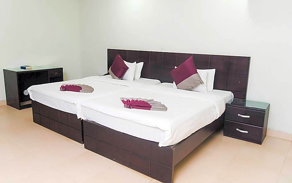 Photo 1 of 1 of Executive Suite, City View
