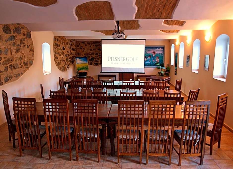 Hotel Pod Kokšínem