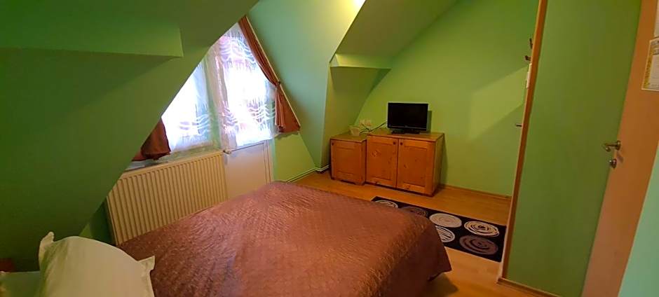 Pensiunea Aurora - Great Hostel Voineasa