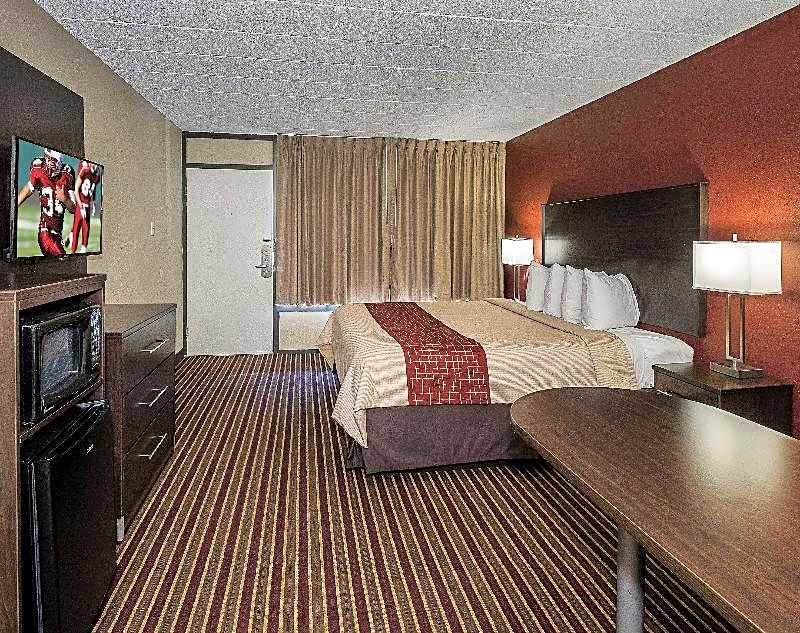 Red Roof Inn Clearfield