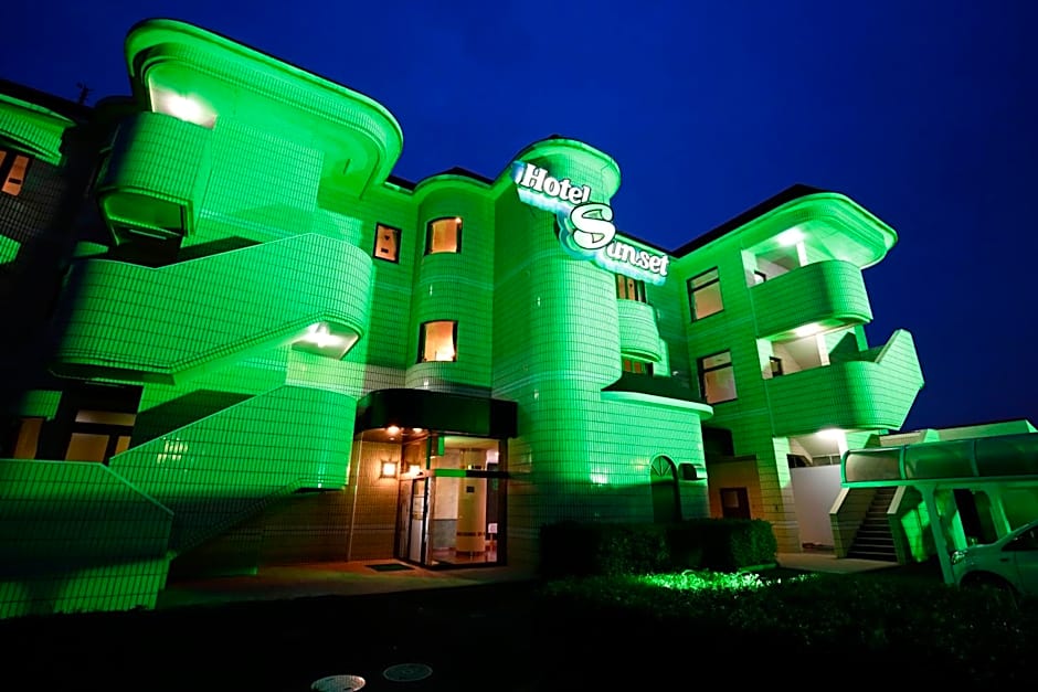 Hotel Sunset (Adult Only)