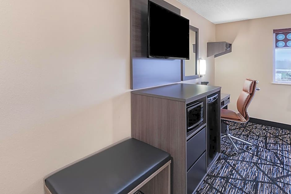 Super 8 by Wyndham Charlottesville