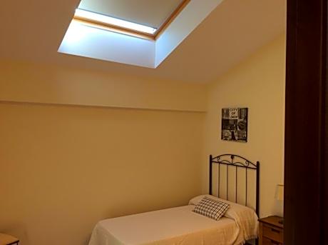 Three-Bedroom Villa (6 Adults)