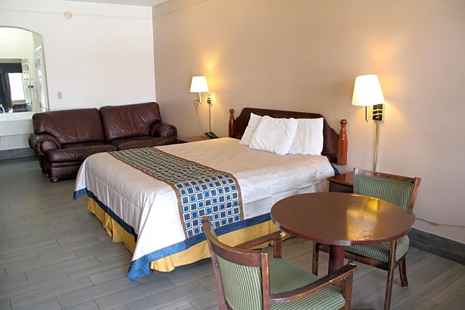 Texas Inn Downtown McAllen near Airport Mall