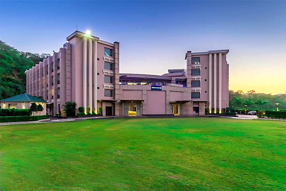 Golden Tulip Chandigarh - Panchkula