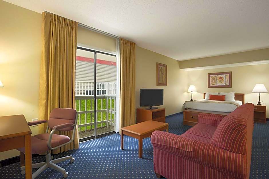 Birch Hill Suites Grand Rapids