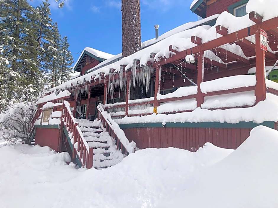 ITH Big Bear Lake Hostel & Retreat Center