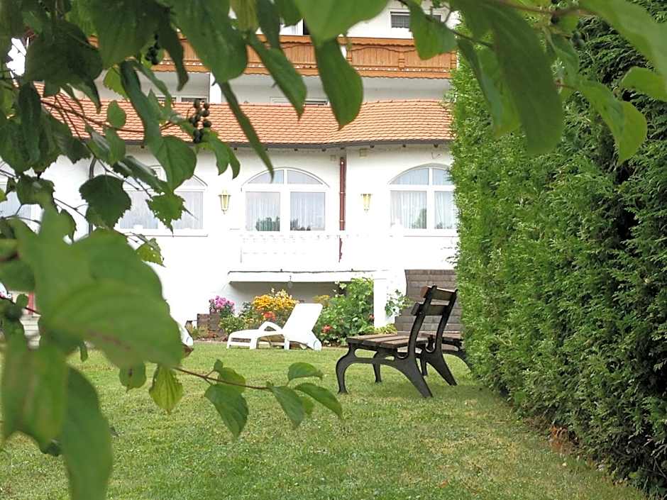 Sattelbogener Hof