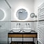 Budapest Eye- Boutique Suites, by BQA