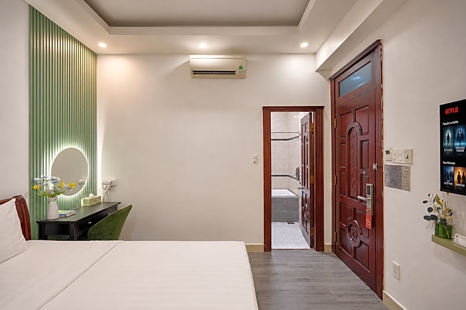 Cactusland Hotel Tan Binh