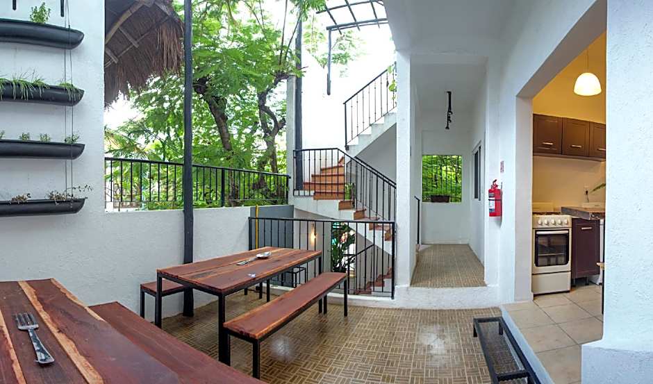 Urban Beach Chic Hostel