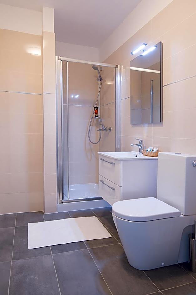 Aparthotel Punta Blu - POOL & SPA