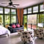 Tonmai Suites