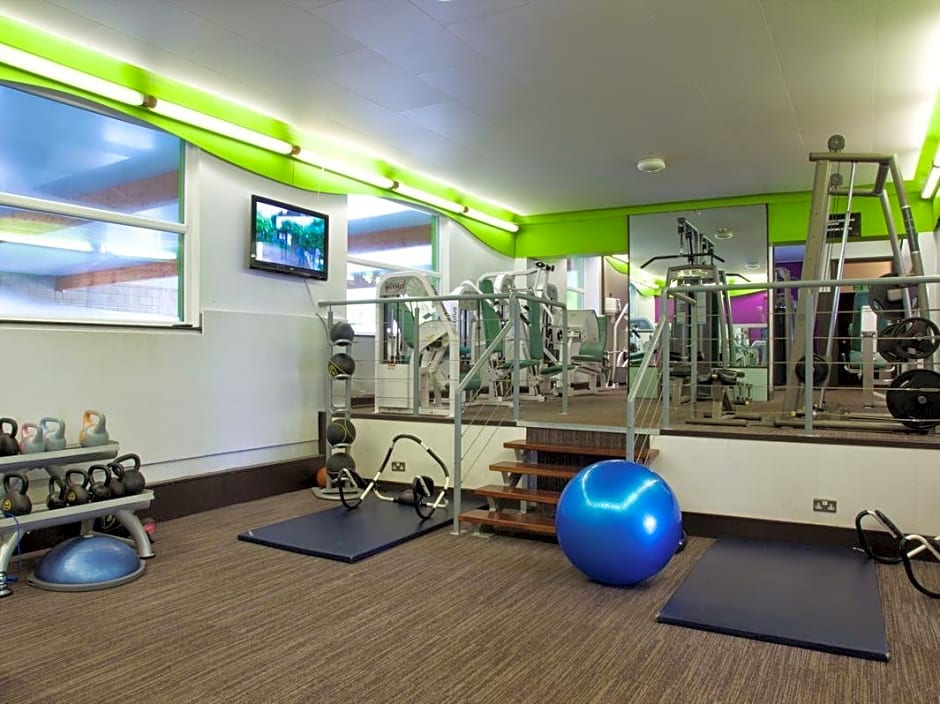 Manchester Airport Stanley Hotel by Belvilla