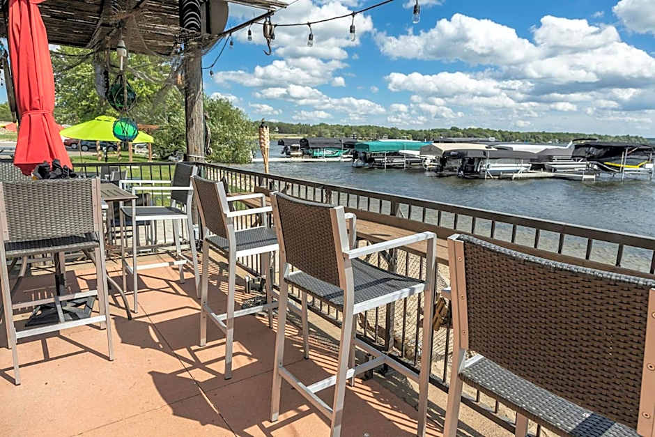 Holiday Inn Detroit Lakes - Lakefront by IHG