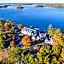 Bay Pointe Inn