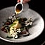 Demeures & Châteaux Auberge de la Tour - Hôtel & Restaurants - Marcolès Auvergne