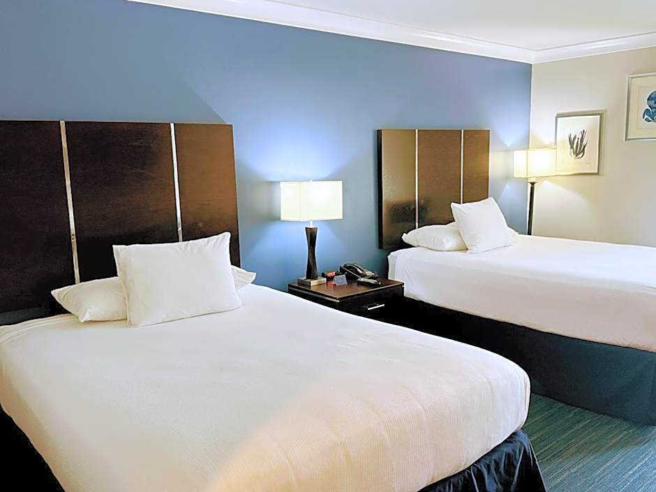 The Pacific Inn
