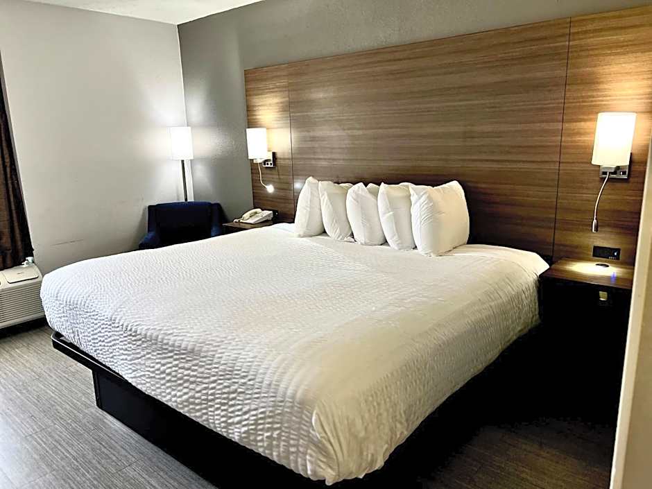 Clarion Pointe Morrow - Atlanta South