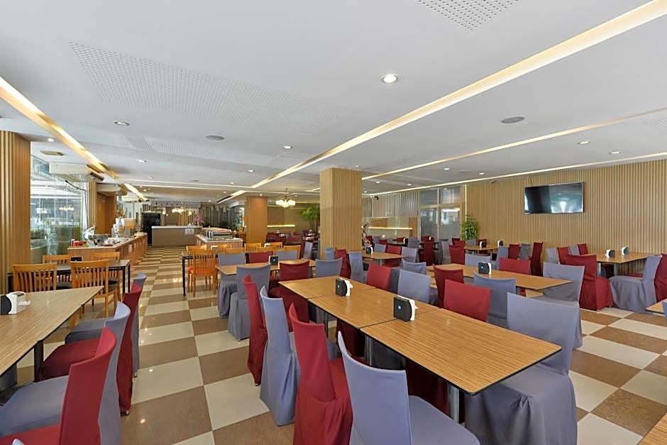 Three Seasons Bangkok