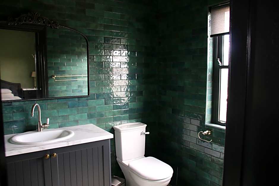 Dusty Hill Vineyard - Moffatdale