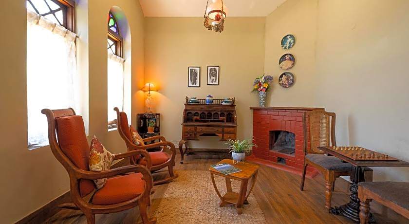 Sherlock Homes  A Heritage Theme Hotel
