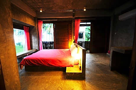 Bungalow with Sea View