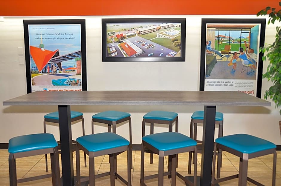 Howard Johnson by Wyndham Yuma