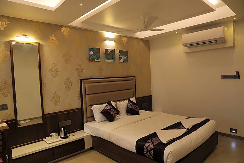 Blisss Hotel, Kolhapur 