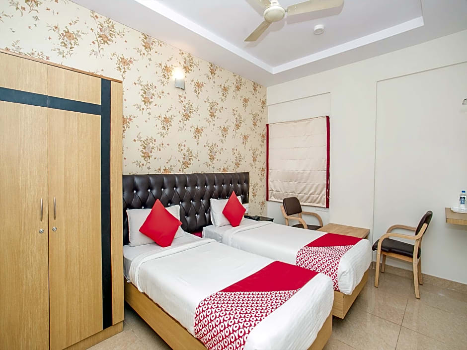 OYO 7846 Hotel The Prince Gardenia