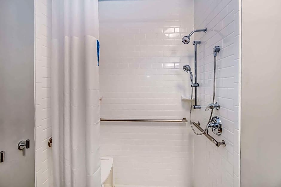 Hampton Inn By Hilton Pensacola Beach