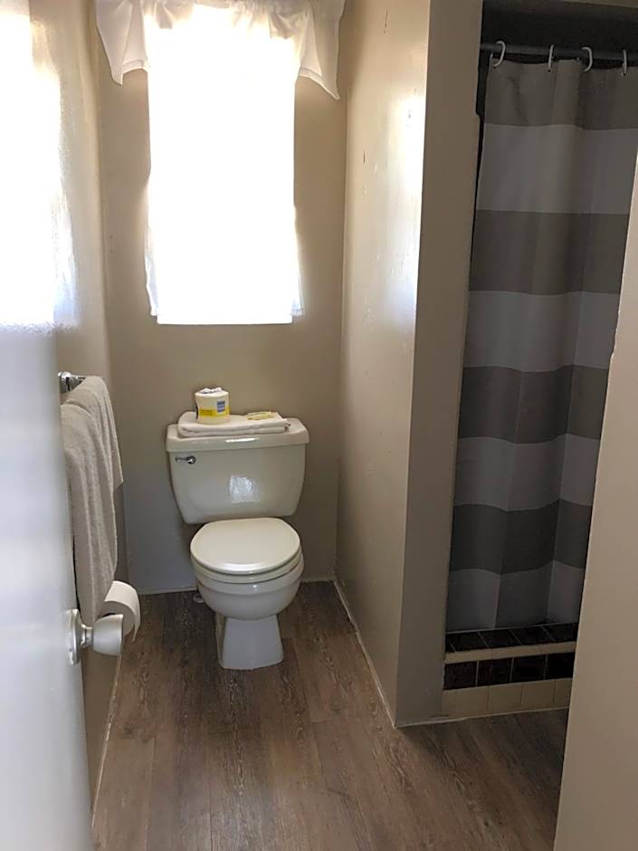 Pennwood Motor Lodge