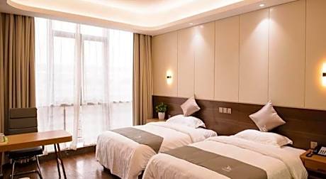 GreenTree Eastern Rizhao High Speed Railway Station Hotel