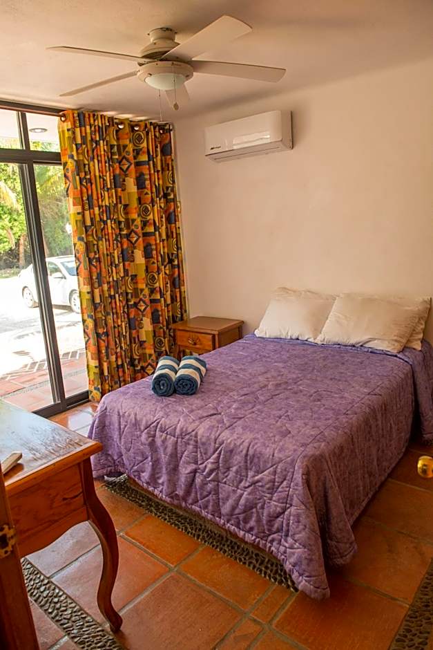 HOTEL VILLA AZUL
