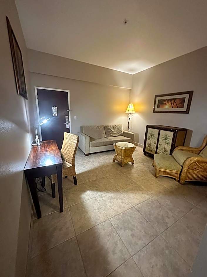 Tahitian Inn Boutique Hotel Tampa