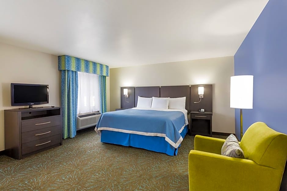 Days Inn & Suites by Wyndham East Flagstaff