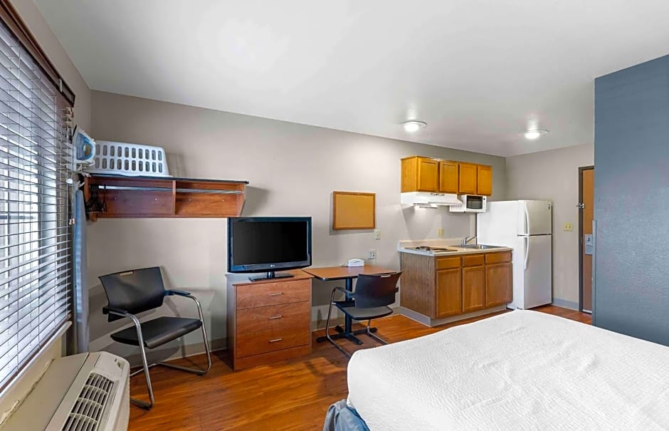 Extended Stay America Select Suites - Denver - Aurora