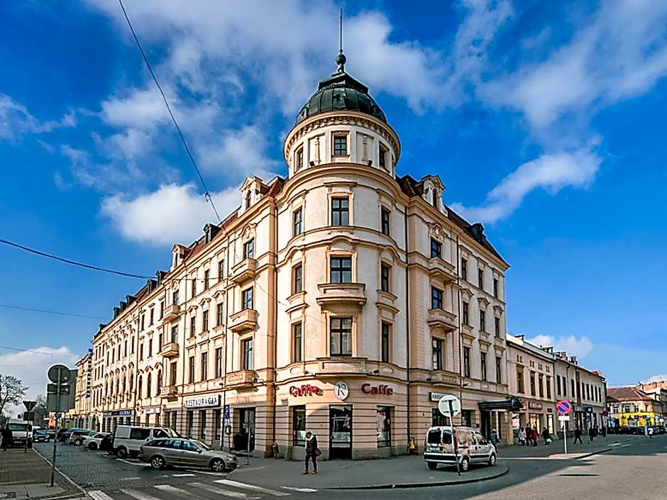 Hotel BAST Wellness & SPA