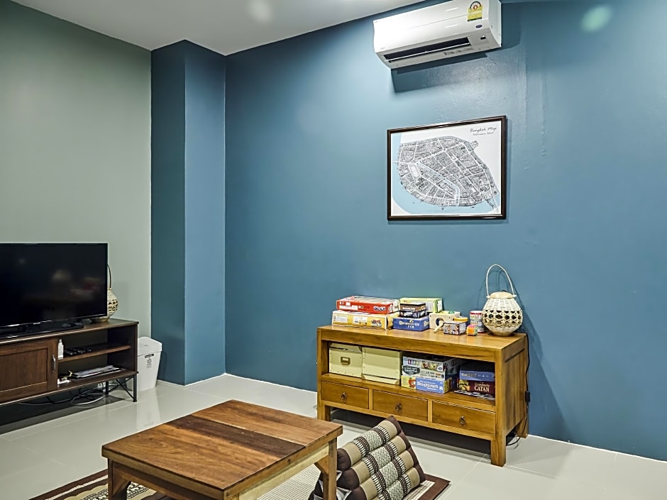 Hom hostel & Cooking club