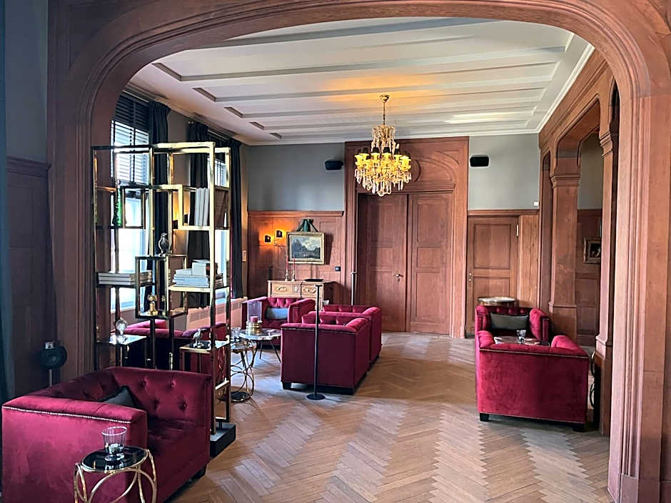 THERESET Schloss Groß Plasten