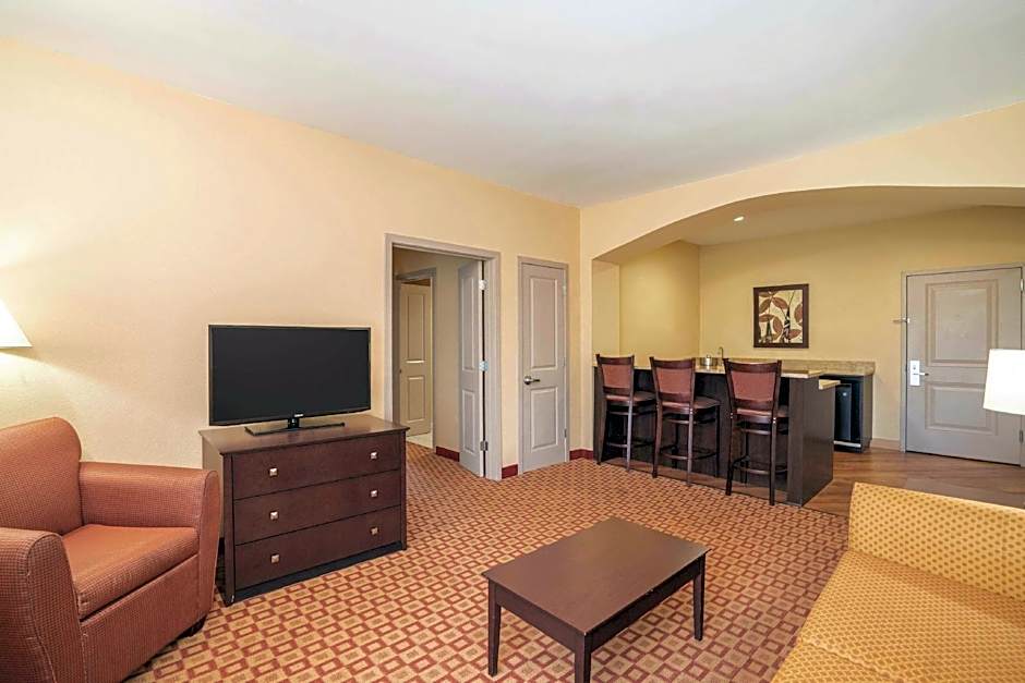 La Quinta Inn & Suites by Wyndham Verona