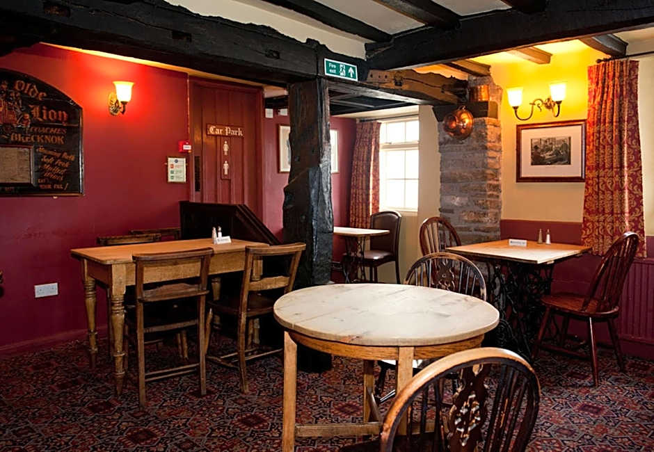 The Old Black Lion