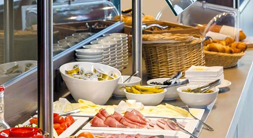 CAMPANILE DUISBURG CITY